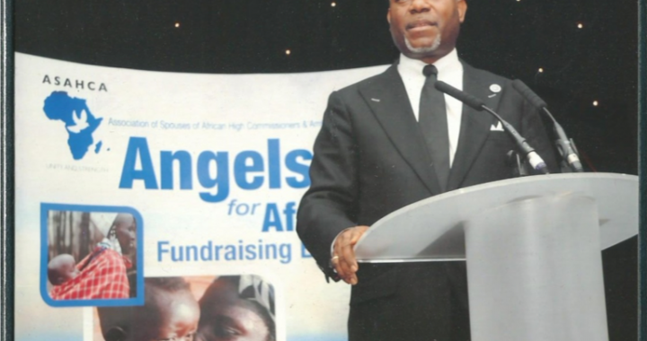 ASAHCA 2013 Lancaster Hotel (London Hyde Park) Mahmood Ahmadu supports Angels for Africa