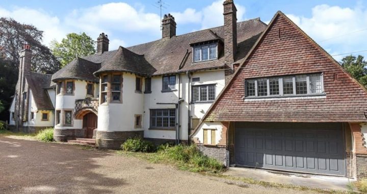 JLS star Oritsé Williams puts his south London home up for sale at a £1.25 million LOSS just weeks after it emerged he had let the property fall into disrepair following rape charge