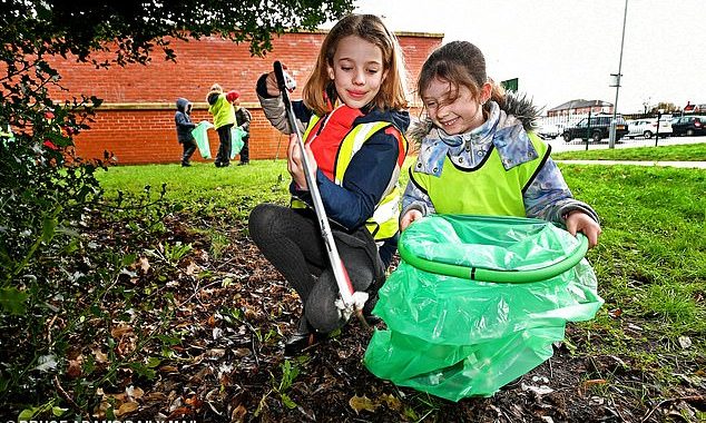 Let’s give Britain a spring clean! Today, the Mail urges YOU to help make our country beautiful by joining our inspirational litter clear-up across the nation