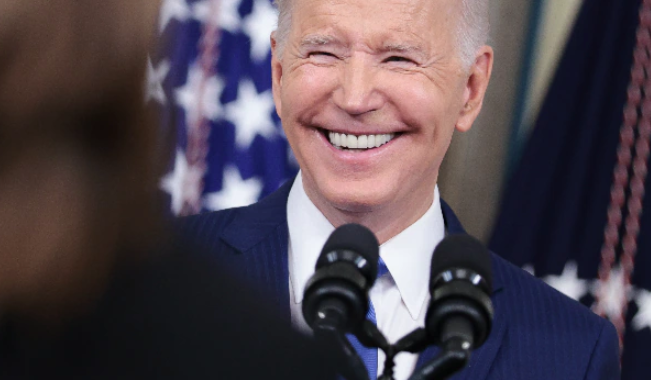 Biden Says He Plans to Run Again, to Make It Final in Early 2023
